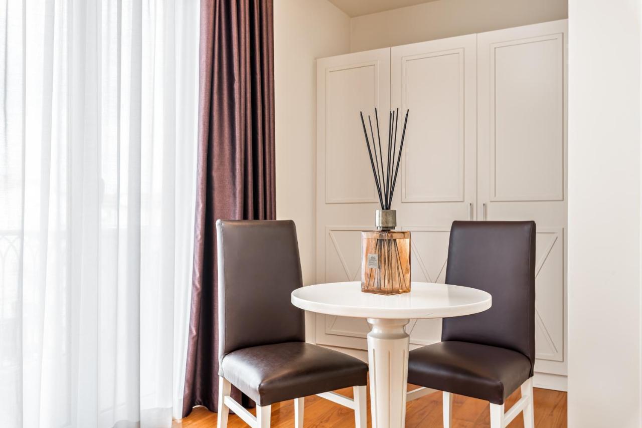 Hotel & Residence Exclusive مارينا دي كارّارا المظهر الخارجي الصورة
